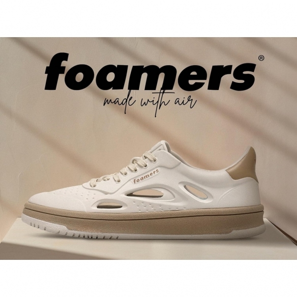 FOAMERS EVA/R04 Zoccoli Sneakers in Gomma Eva - Eleganti, Unisex (White/Taupe)